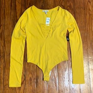 Express Long Sleeve Strappy Ladder Front Detail Bodysuit - Yellow